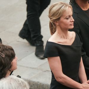Audrey Crespo-Mara, Manon Ardisson, Ninon Ardisson et Christiane Bergognon (ex femme de Thierry Ardisson) - Sorties des obsèques de Thierry Ardisson en l’église Saint-Roch de Paris, France, le 17 juillet 2025. © Bestimage