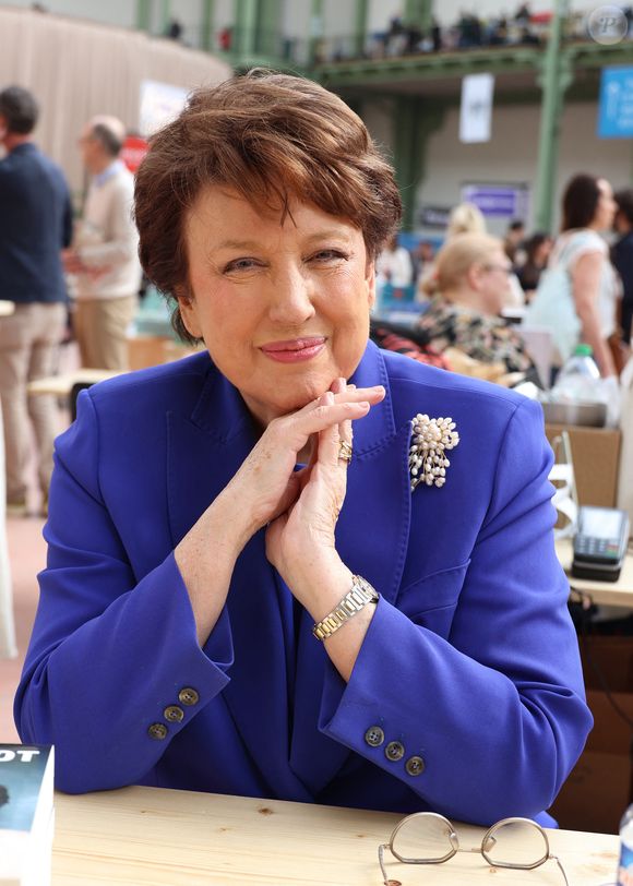 Roselyne Bachelot - Festival du Livre de Paris 2025 au Grand Palais à Paris le 12 Avril à Paris.

© Denis Guignebourg/BestImage