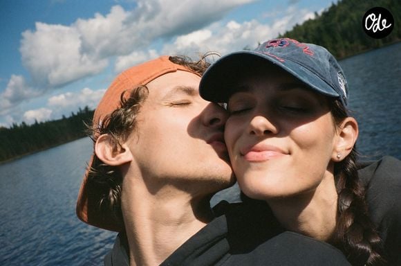 Elle avait annulé plusieurs concerts en raison d’une blessure aux cordes vocales.

Charlotte Cardin a profité de sa pause pour se ressourcer avec ses proches. Capture d'écran Instagram