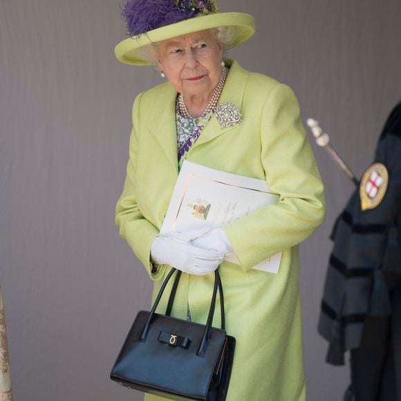 La reine Elisabeth II d’Angleterre - Les invités arrivent à la chapelle St. George pour le mariage du prince Harry et de Meghan Markle au château de Windsor, Royaume Uni
