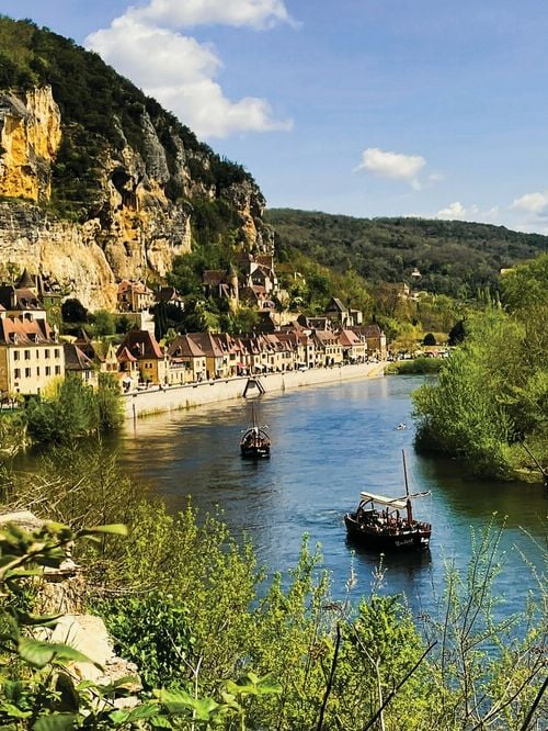 Les plus beaux villages de France à visiter au moins une fois : notre sélection du nord au sud