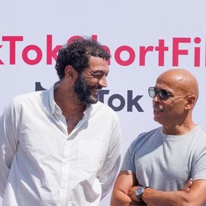 Éric Judor et Ramzy Bedia assistent à la cérémonie des lauréats du concours international de courts métrages TikTok #TikTokShortFilm qui se tient à La plage de la palme le 23 mai 2023 à Cannes, France. Photo by David Boyer/ABACAPRESS.COM