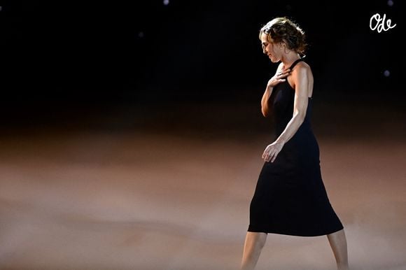Claire Keim se produit lors de la 41e cérémonie des Victoires de la Musique à La Seine Musicale, le 13 février 2026 à Boulogne-Billancourt, en France. Photo de Franck Castel /ABACAPRESS.COM