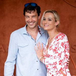 Elodie Gossuin et son mari Bertrand Lacherie au village lors des internationaux de France à Roland Garros le 12 juin 2021.
© JB Autissier / Panoramic / Bestimage