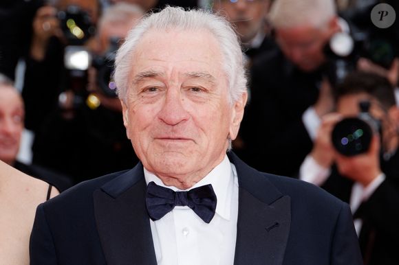 Robert de Niro - Montée des marches du film « Partir un jour » pour la cérémonie d’ouverture du 78ème Festival International du Film de Cannes, au Palais des Festivals à Cannes. Le 13 mai 2025
© Jacovides-Moreau / Bestimage