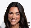 Dans une publication du 13 février 2025 sur son site "Service95", Dua Lipa s’est muée en guide gastronomique, dressant la liste de dix restaurants et bars à visiter dans la capitale.

Dua Lipa arrive sur le tapis rouge de la 34e soirée de visionnage des Oscars de la Fondation Elton John AIDS au West Hollywood Park à Hollywood en Californie le 15 mars 2026. Photo by Connor Terry)/SPUS/ABACAPRESS.COM