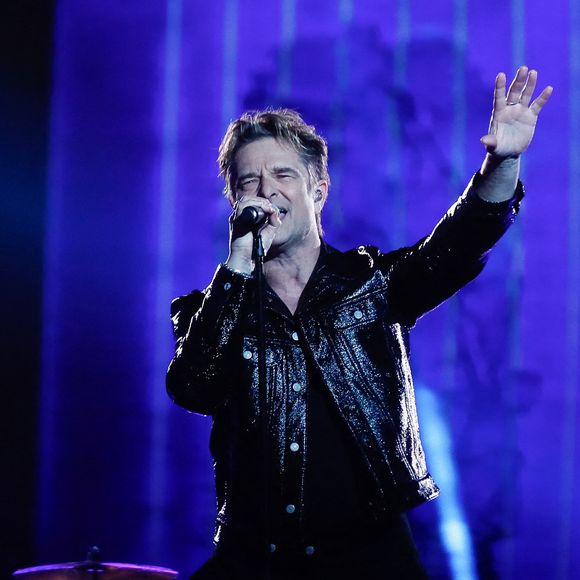 David Hallyday lors de l’émission "La grande soirée du 31 décembre de Paris" diffusée sur France 2 sur les Champs-Elysées à Paris, France, le 31 décembre 2024.  © Clovis-Tribeca/Bestimage