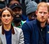 Depuis qu'ils ont décidé de quitter leurs fonctions royales et s'envoler pour les États-Unis, le prince Harry et Meghan Markle ne sont plus en odeur de sainteté chez les Windsor.

Le prince Harry, duc de Sussex, et Meghan Markle, duchesse de Sussex, assistent à un match de basketball en fauteuil lors des Invictus Games Vancouver Whistler à Vancouver.