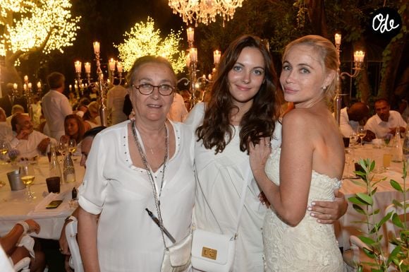 Exclusif - Emmanuelle Béart avec sa maman Geneviève Galéa et sa fille Nelly Auteuil - 20ème édition de la soirée Blanche aux Moulins de Ramatuelle à Saint-Tropez le 12 juillet 2015. 
© Rachid Bellak / LMS / Bestimage