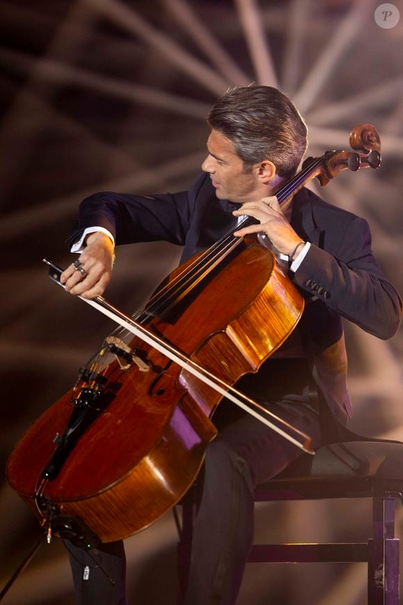 Exclusif - Gautier Capuçon - 13ème édition du Concert de Paris aux pieds de la Tour Eiffel à l’occasion de la fête nationale du 14 juillet proposé par Radio France, France Télévisions, la Ville de Paris, et Électron Libre Productions.

© Perusseau / Clovis / Bestimage