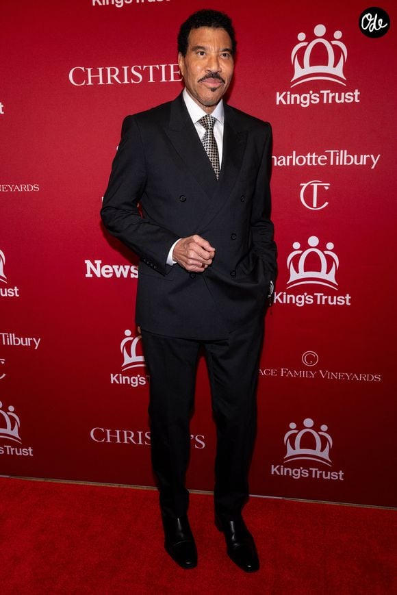 L'artiste de 77 ans a dû interrompre son concert avant la fin

Lionel Richie au photocall du 5ème gala annuel The King's Trust Global Gala à New York, City, NY, Etats-Unis, le 29 avril 2026. © NDZ/StarMax/Bestimage