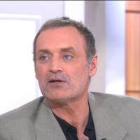 Augustin Trapenard (La Grande Librairie) recruté par RTL grâce à une actrice hollywoodienne ? "Ils m'ont dit que ça n'a rien à voir mais..."