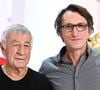 Antoine Ciosi laisse notamment derrière lui son fils Jérôme Ciosi, guitariste et également son complice de scène. 

Exclusif - Antoine Ciosi et son fils Jérôme Ciosi - Enregistrement de l'émission "Vivement dimanche" au studio Gabriel, présentée par M.Drucker, diffusée sur France 3 le 18 décembre 2022. © Guillaume Gaffiot / Bestimage
