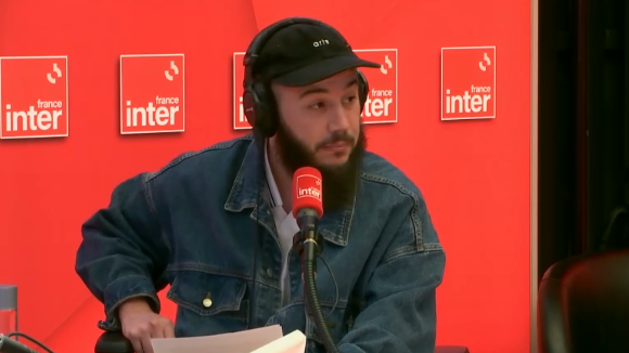 Merwane Benlazar, le remplaçant de Bertrand Chameroy écarté de C à vous, fait son retour à l'antenne : "je continuerai à..."