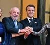 Dont un homme puissant qui déchaîne les passions : Bernard Arnault. 

Le président du Brésil Luiz Inácio Lula da Silva, Rosângela da Silva, la première dame du Brésil, le président Emmanuel Macron et sa femme Brigitte Macron - Arrivées des personnalités au dîner d’État en l’honneur du président brésilien et de sa femme au palais présidentiel de l’Élysée à Paris le 5 juin 2025.

© Christian Liewig / Bestimage
