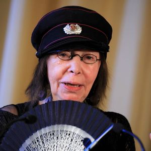 Brigitte Fontaine - Remise de la médaille de vermeil de la ville de Paris en 2012. Photo par AGENCE / BESTIMAGE