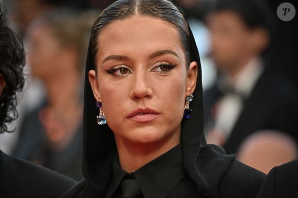 Adele Exarchopoulos lors de la cérémonie de clôture du 76e Festival de Cannes à Cannes, France, le 27 mai 2023. Photo par Julien Reynaud/APS-Medias/ABACAPRESS.COM