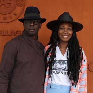 Le couple a même célébré son mariage en 2022.

Lilian Thuram et sa femme Kareen Guiock Thuram - Célébrités au village des Internationaux de France de tennis de Roland Garros 2024 à Paris le 7 juin 2024.  © Jacovides-Moreau/Bestimage