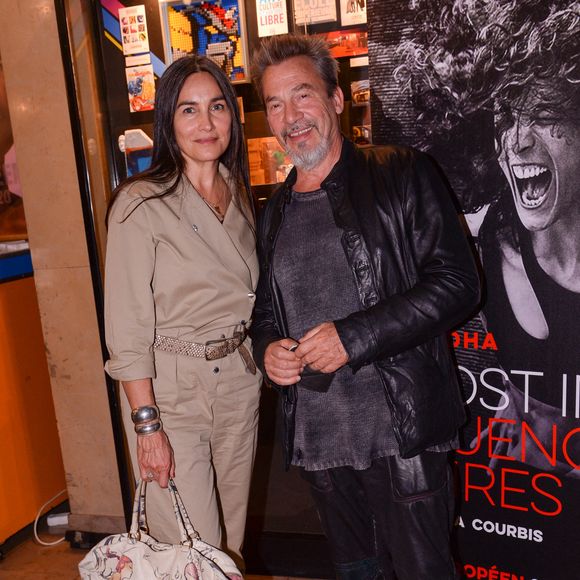 Exclusif - Florent Pagny et sa femme Azucena Caamano lors de la première du spectacle Lost in Buenos Aires à l'Européen à Paris le 28 juin 2021.

© Rachid Bellak / Bestimage