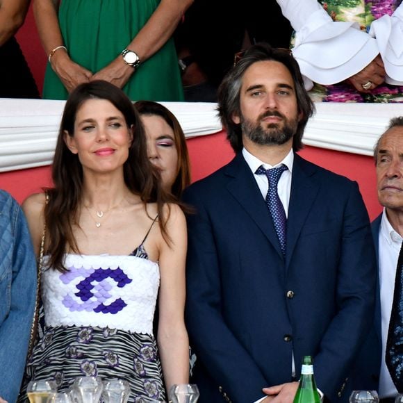 Charlotte Casiraghi et Dimitri Rassam durant la dernière soirée de la 17eme édition du Longines Global Champions Tour à Monaco, le 1er juillet 2023 sur le port de Monaco, pour le Longines Global Champions. C'est le français Julien Épaillard qui a remporté le Longines Global Champions Tour Grand Prix du Prince de Monaco, doté de 1,5 millions d'euros, suivi par Harrie Smolders et Jane Sadran. © Bruno Bebert/Bestimage