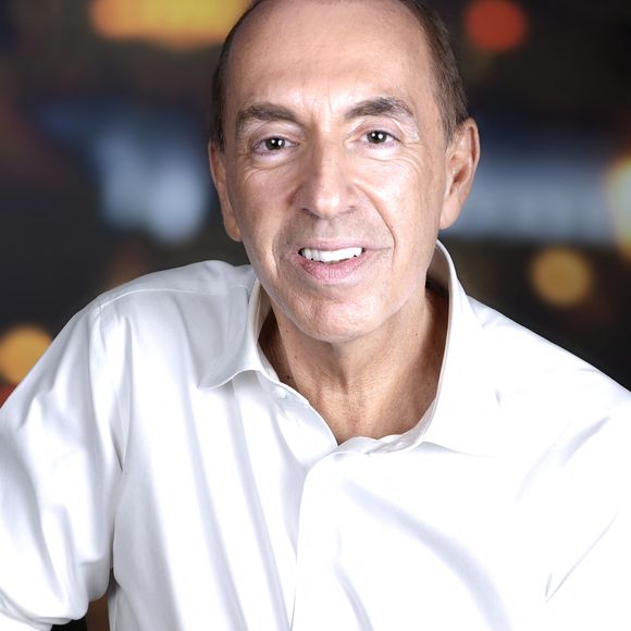 Et Jean-Marc Morandini

Exclusif - Portrait de Jean-Marc Morandini à Paris, le 11 juin 2025.
© Cédric Perrin/Bestimage