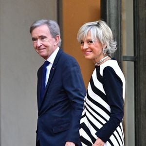 Bernard Arnault, Pdg de LVMH et sa femme Hélène Mercier - Arrivées des personnalités au dîner d’État en l’honneur du président brésilien et de sa femme au palais présidentiel de l’Élysée à Paris le 5 juin 2025. © Christian Liewig / Bestimage