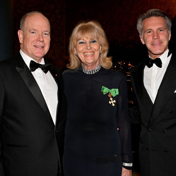 Le prince Albert II de Monaco, Giuliana Castano Bizzio et le prince Emmanuel-Philibert de Savoie (Grand maître de l'Ordre des Saints-Maurice-et-Lazare) au dîner de Gala de l'Association Monégasque de l'Ordre de Saint Maurice et Saint Lazare au Yacht Club de Monaco, le 26 novembre 2025.

© Bruno Bebert / Bestimage