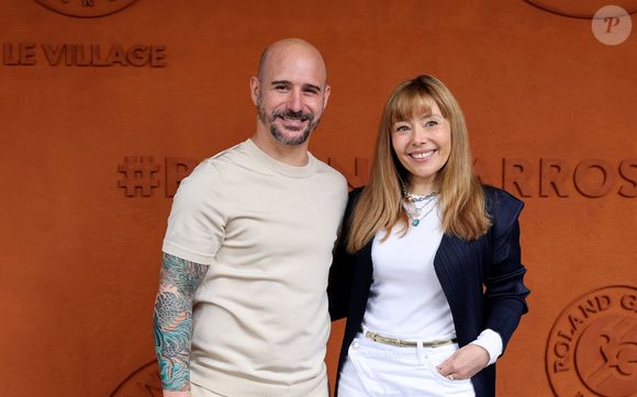 "Aurélia coche toutes les cases", avait-il indiqué heureux. 


Cartman (Nicolas-Bonaventure Ciattoni) et sa femme Aurélia Crebessegues - Célébrités au village des Internationaux de France de tennis de Roland Garros 2024 à Paris le 2 juin 2024.

© Jacovides / Moreau / Bestimage