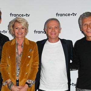Cyril Féraud, Sophie Davant, Samuel Étienne et Nagui - Conférence de presse du Telethon 2022 à Paris le 21 octobre 2022.

© Coadic Guirec / Bestimage