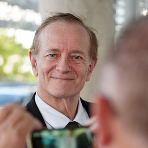 Semi-exclusif - Francis Huster - Festival "Les Hérault du Cinéma et de la Télé 2025" au Cap d'Agde le 20 juin 2025. © Anne-Sophie Guebey/Bestimage