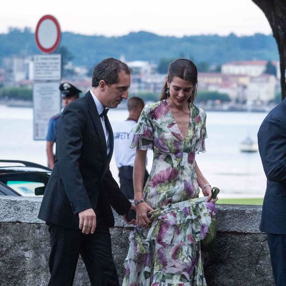 Charlotte Casiraghi et son compagnon Gad Elmaleh - Arrivées pour la soirée de mariage de Pierre Casiraghi et Beatrice Borromeo au château Rocca Angera (château appartenant à la famille Borromeo) à Angera sur les Iles Borromées, sur le Lac Majeur, le 1er août 2015. @SGP / BESTIMAGE