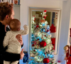 Il l'écoute en boucle
Premier Noël pour Cyril Féraud et son fils Tim, décembre 2024