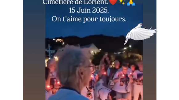 Sur un compte fan, on découvre le public autour de la tombe chanter sur un titre du rockeur pour lui clamer tout son amour

Les images de l'hommage à Johnny le jour de son anniversaire, le 15 juin, au cimetière de Lorient où il a été inhumé à Saint-Barthélemy