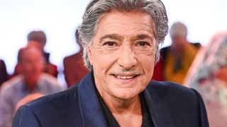 Frédéric François présente son petit-fils Matéo, 28 ans : son sosie lorsqu'il était jeune et qui semble avoir beaucoup de succès