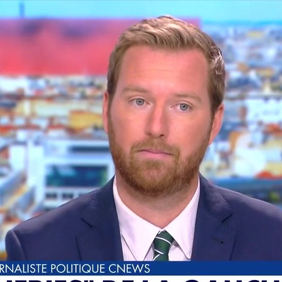 Lors de l’émission, le chroniqueur Thomas Bonnet a annoncé une heureuse nouvelle.

Thomas Bonnet, chroniqueur sur l'antenne de "CNews", a annoncé qu'il allait devenir papa. Capture d'écran CNews