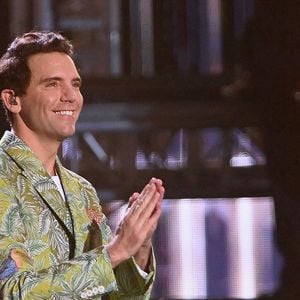 Mika se produit lors de la 41e cérémonie des Victoires de la Musique à La Seine Musicale le 13 février 2026 à Boulogne-Billancourt, France. Photo de Franck Castel /ABACAPRESS.COM