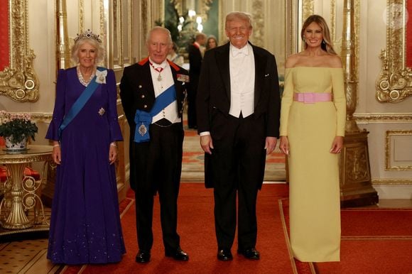 Donald J. Trump (président des Etats-Unis) et la Première dame Melania Trump, le roi Charles III d'Angleterre et Camilla Parker Bowles, reine consort d'Angleterre, le prince William, prince de Galles, et Catherine (Kate) Middleton, princesse de Galles, lors du banquet d'Etat au chateau de Windsor en l'honneur de la visite officielle de président Donald Trump et de la Première dame Melania au Royaume-Uni, 17 septembre 2025.
© PA Photo/ Bestimage