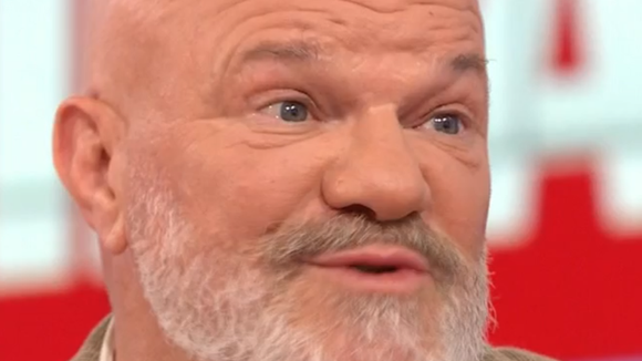 Philippe Etchebest épaulé par Charles, le fils de sa femme Dominique : ce rôle important qu'il joue dans sa carrière
