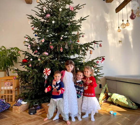 Axelle et Florian Perronnet (Familles nombreuses) parents de cinq enfants.