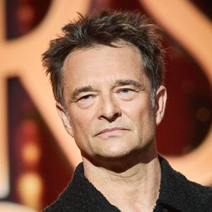 Exclusif - David Hallyday lors de l’enregistrement de l’émission “Les stars s’unissent pour le Sidaction” au théâtre Marigny à Paris, France, le 11 mars 2025. L’émission sera diffusée en prime le 22 mars sur France 2. © Guirec-Moreau/ Bestimage