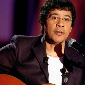 "Vous êtes un musicien de génie", a notamment déclaré la ministre de la Culture à Laurent Voulzy. 

Laurent Voulzy. Photo par Max Colin/ABACAPRESS.COM