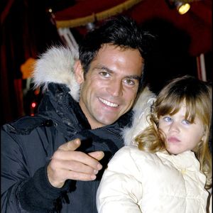 Ses abonnés l’ont félicitée chaleureusement, saluant son bonheur retrouvé seize ans après la perte de son père.

Filip Nikolic et sa fille Sasha à la soirée caritative au Cirque Arlette Gruss. Photo par JAEGLE STEPHANE / BESTIMAGE