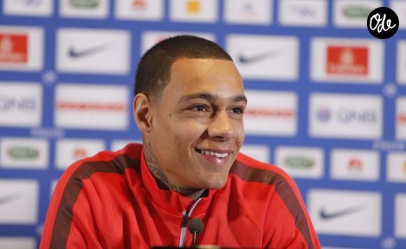 Conférence de presse de Gregory van der Wiel au Camp des Loges avant le match Bastia-Psg
Saint-Germain-En-Laye le 09 Janvier 2015