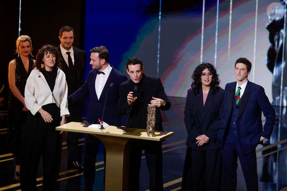 Jessica Arfuso, Lucas Tothe, Ambroise Rateau, Afrika Baso Gohier, Finnegan Oldfield (Meilleur film de court métrage de fiction : Mort d'un acteur) lors de la 51ème cérémonie des César à l'Olympia à Paris, France, le 26 février 2025 © Borde-Jacovides/Bestimage