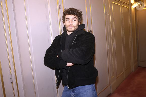 Luigi Kröner fils de la chanteuse et comédienne  Elsa Lunghini à la 150 ème du spectacle "Tombé du ciel" de Jeanfi Janssens à la Comédie des Champs Elysées à Paris le 13 février 2025. Spectacle suivi d'une réception Restaurant Manko.

© Cédric Perrin / Bestimage