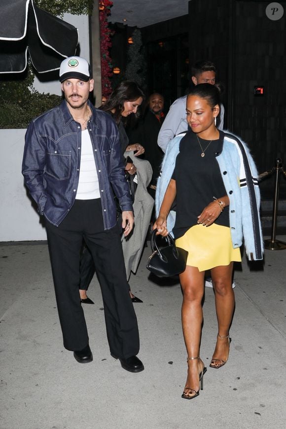 Christina Milian et son mari Matt Pokora rejoignent la star du football Olivier Giroud et sa femme pour une soirée au Catch Steak. © Backgrid USA / Bestimage