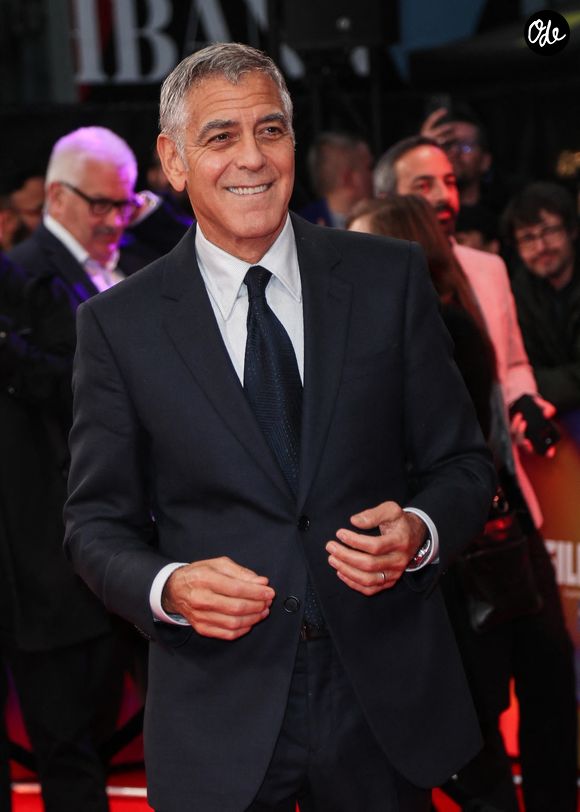 George Clooney à la première du film "Jay Kelly" au Royal Festival Hall dans le cadre du Festival du film de Londres 2025.

© Backgrid UK/ Bestimage