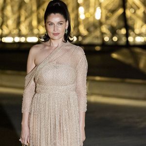 Avec qui elle a un point commun !
Laetitia Casta - Photo Call du « Le Grand Diner du Louvre « lors de la Fashion Week  à Paris le 5 mars 2025. © Olivier Borde /Bestimage