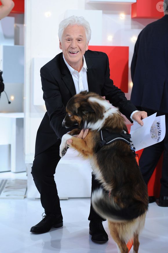 Gérard Lenorman - Enregistrement de l'émission "Vivement Dimanche" présentée par M.Drucker et diffusée le 3 novembre 2019 sur France 2. Le 21 octobre 2019 © Guillaume Gaffiot / Bestimage