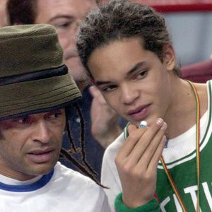 Toute sa carrière, il a été conseillé par son père Yannick.
Photo d'archives du 30 novembre 2002 de Yannick Noah assistant à un match de tennis avec son fils Joakim Noah à Paris, France. Alors que la saison 2020-21 de la NBA progresse, Joakim Noah, vétéran de 13 ans, a annoncé sa retraite, en espérant qu'il se retire en tant que membre des Chicago Bulls. Photo Serge Arnal/ABACAPRESS.COM